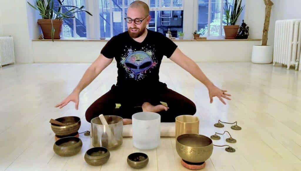 how to become a certified meditation teacher