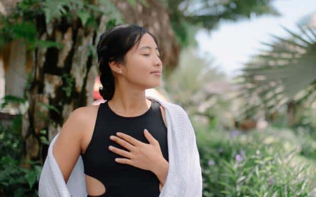Renowned for her healing meditations, yoga nidra, LOA & mantras